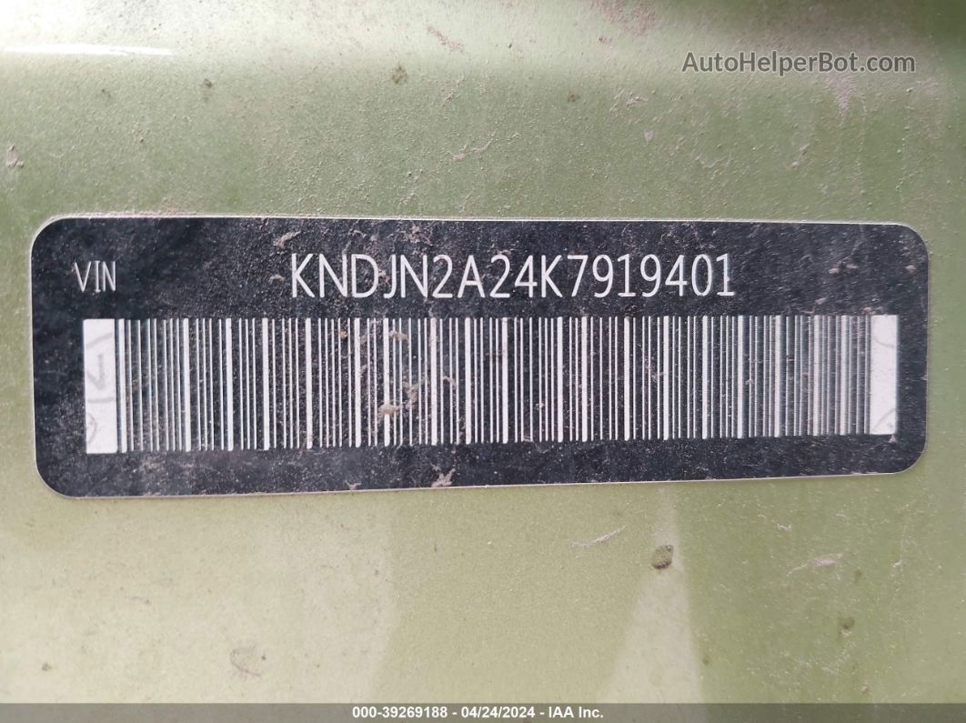 2019 Kia Soul Green vin: KNDJN2A24K7919401