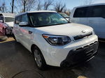 2016 Kia Soul  Белый vin: KNDJN2A25G7376406