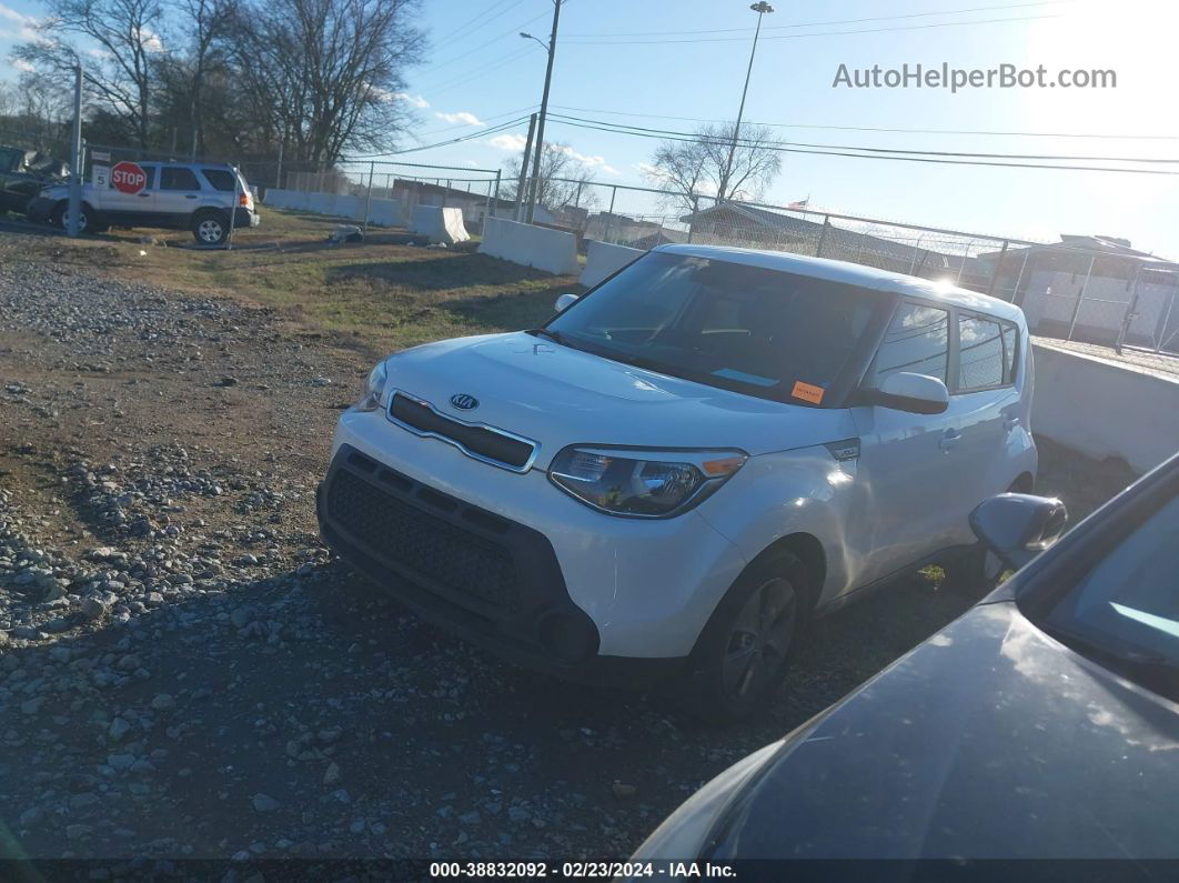 2016 Kia Soul ! White vin: KNDJN2A25G7402468