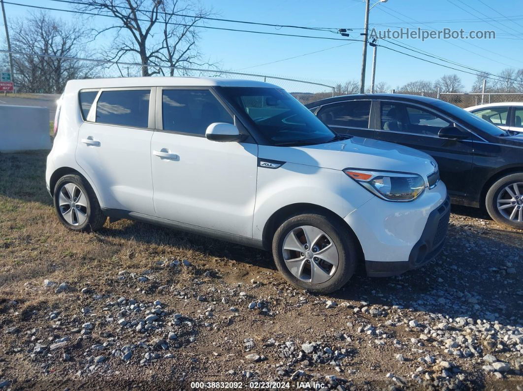 2016 Kia Soul ! White vin: KNDJN2A25G7402468