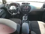 2016 Kia Soul  Белый vin: KNDJN2A25G7404253