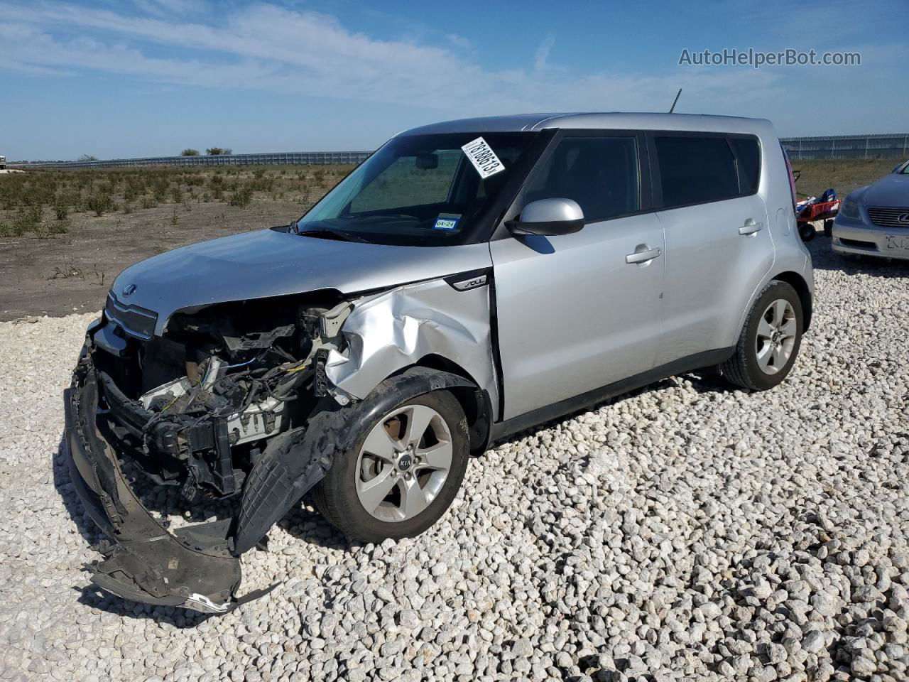 2019 Kia Soul  Silver vin: KNDJN2A25K7677394