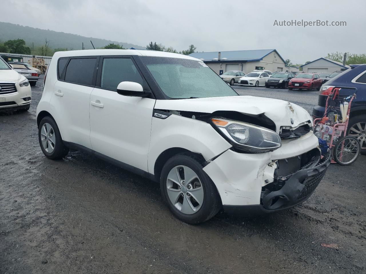 2016 Kia Soul  White vin: KNDJN2A26G7316490