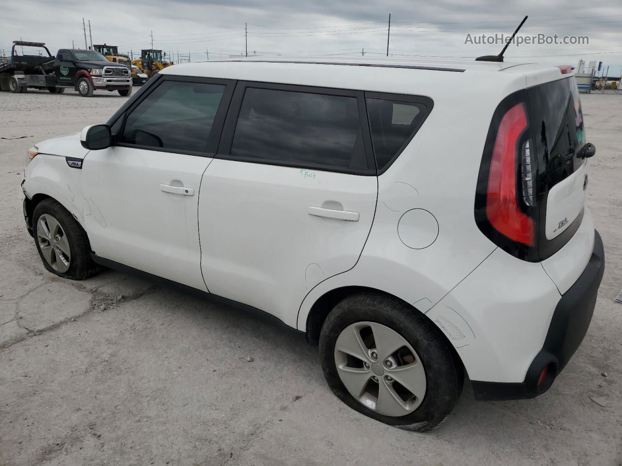 2016 Kia Soul  White vin: KNDJN2A26G7395577