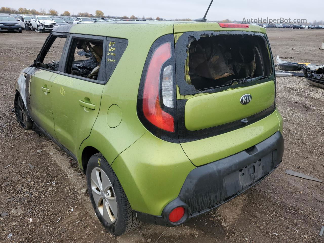 2016 Kia Soul  Зеленый vin: KNDJN2A26G7868765