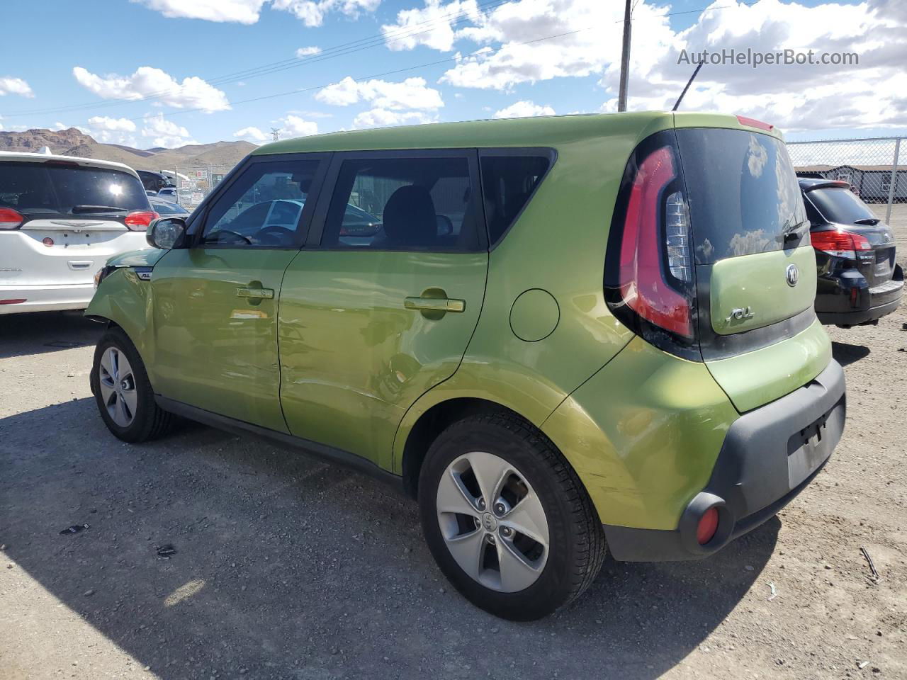 2016 Kia Soul  Green vin: KNDJN2A26G7875005