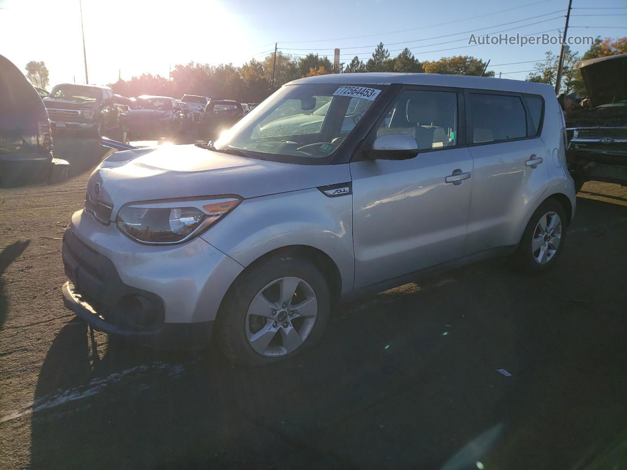 2019 Kia Soul  Silver vin: KNDJN2A26K7010818