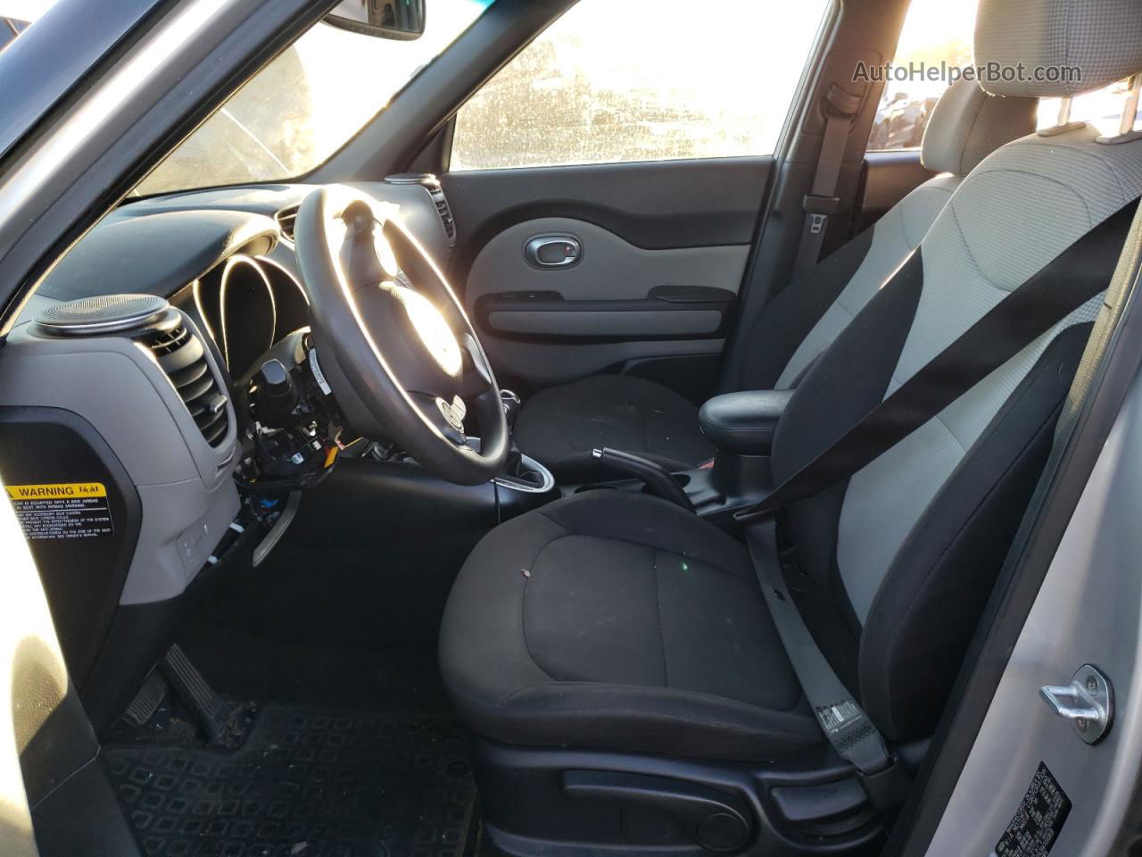 2019 Kia Soul  Silver vin: KNDJN2A26K7010818