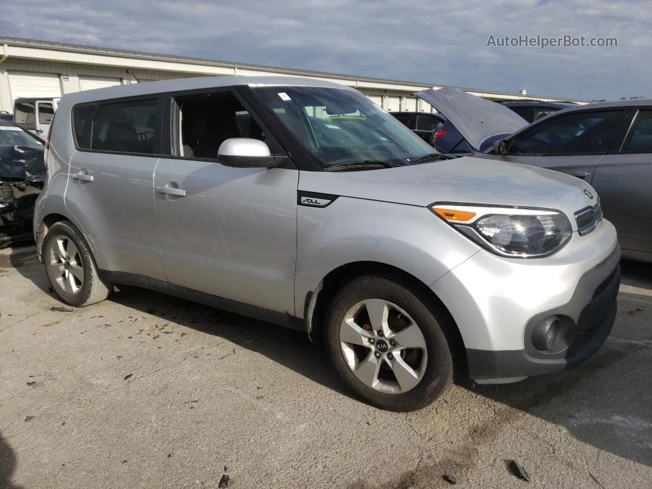 2019 Kia Soul  Gray vin: KNDJN2A26K7677498