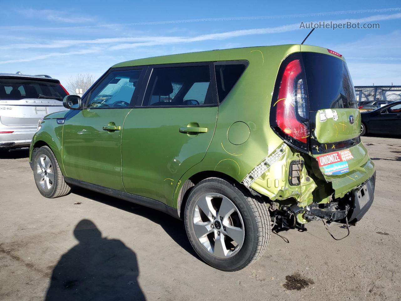 2019 Kia Soul  Green vin: KNDJN2A26K7917892
