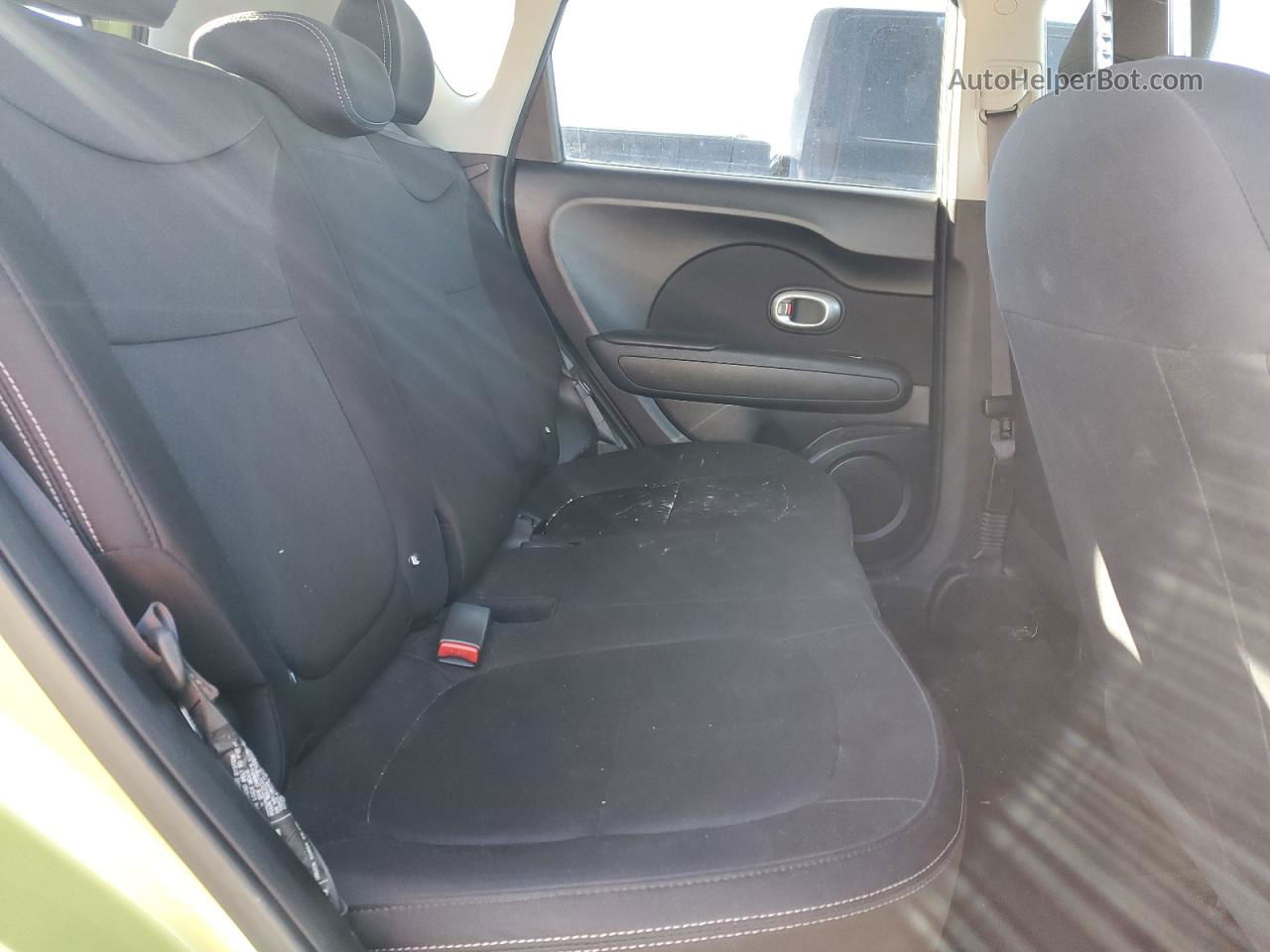 2019 Kia Soul  Green vin: KNDJN2A26K7917892