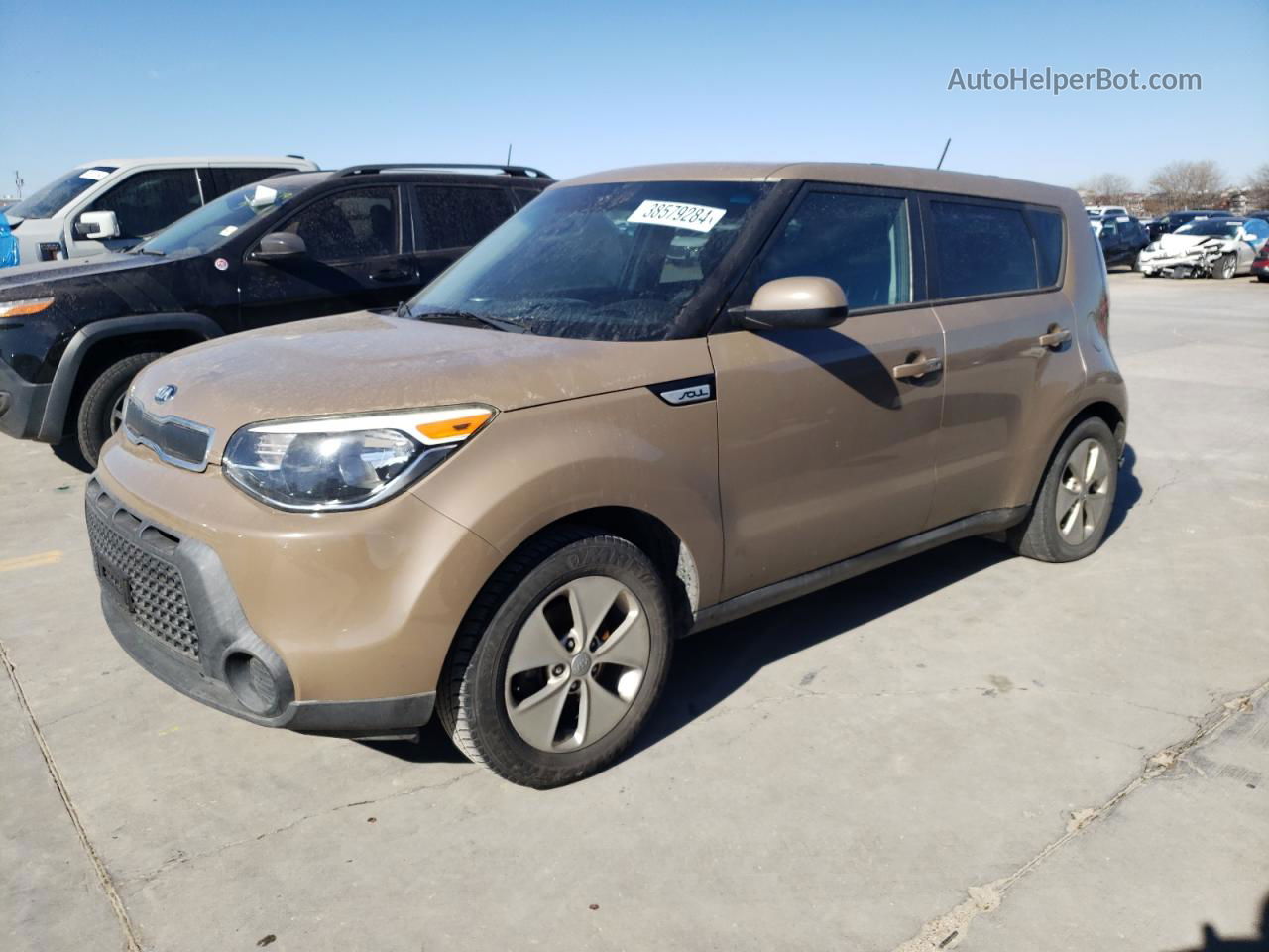 2016 Kia Soul  Желто-коричневый vin: KNDJN2A27G7244022