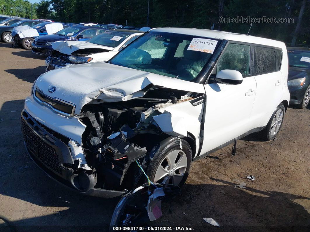 2016 Kia Soul ! White vin: KNDJN2A27G7251357