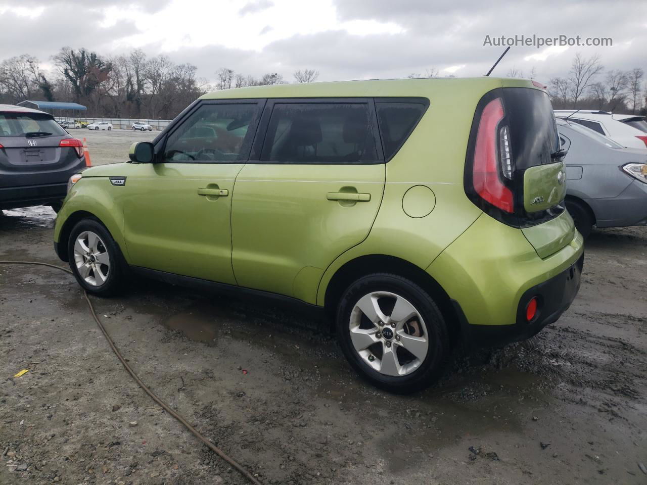 2019 Kia Soul  Green vin: KNDJN2A27K7914760