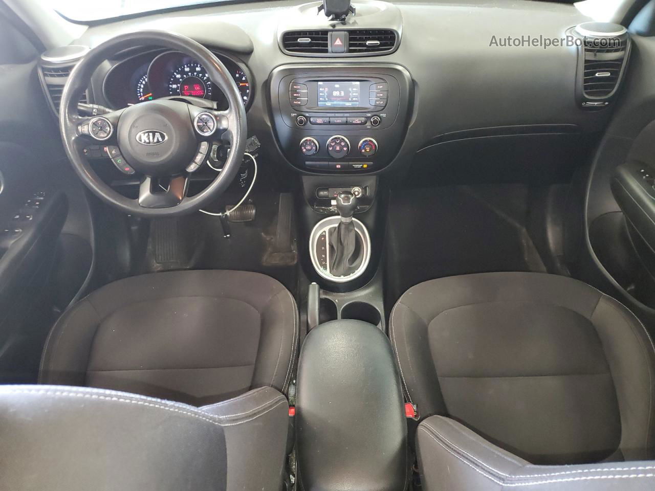 2016 Kia Soul  Черный vin: KNDJN2A28G7244515