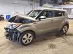 2016 Kia Soul  Желто-коричневый vin: KNDJN2A28G7262299