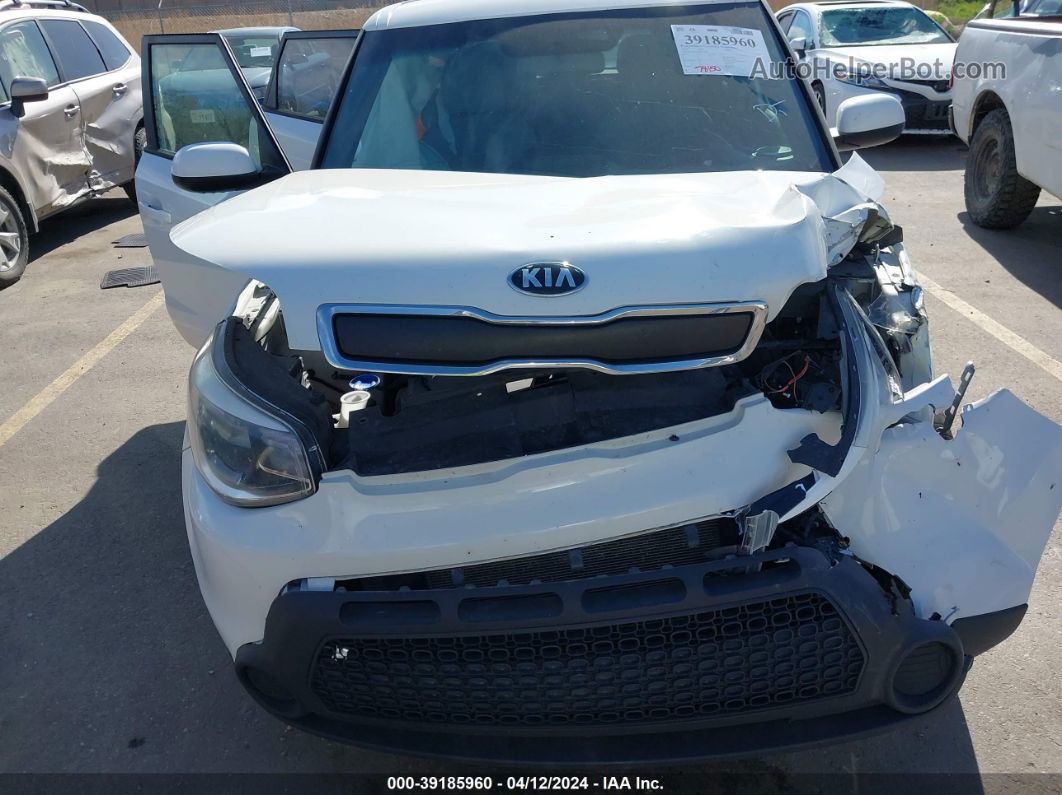 2016 Kia Soul   White vin: KNDJN2A28G7293875