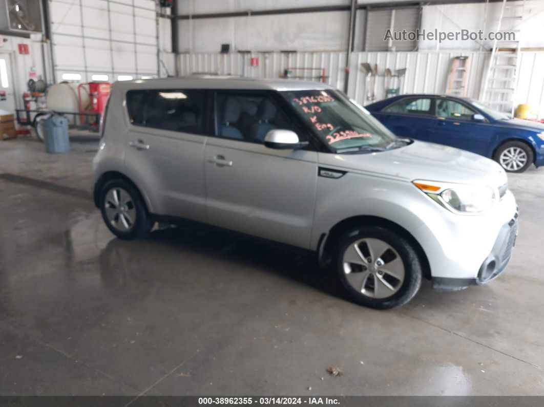 2016 Kia Soul   Gray vin: KNDJN2A28G7825223