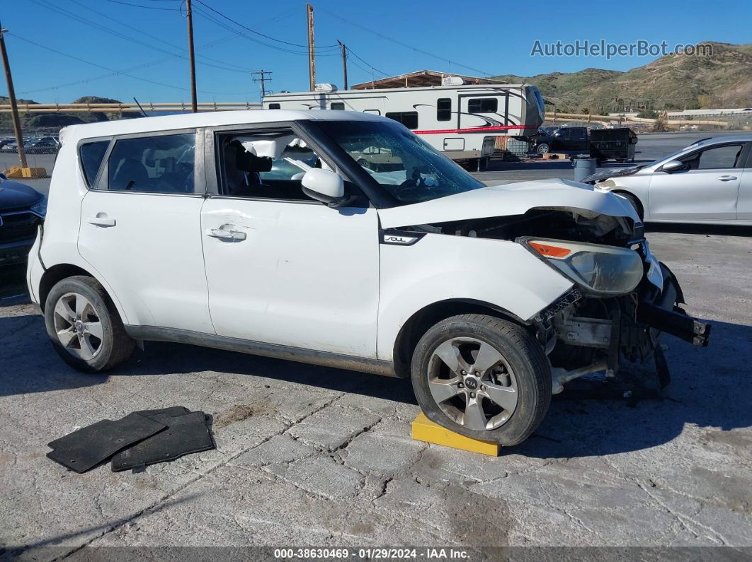 2019 Kia Soul   White vin: KNDJN2A28K7008066