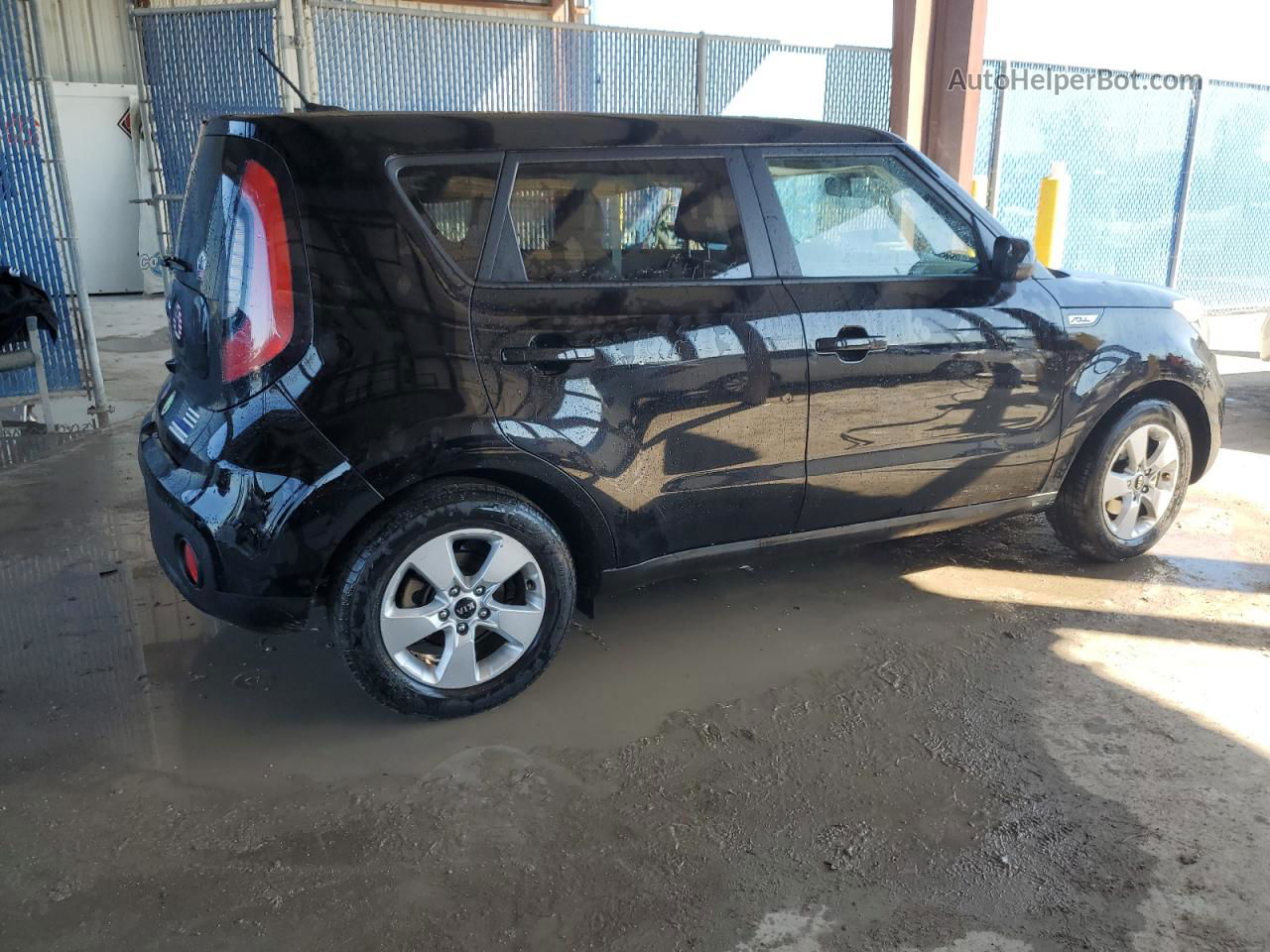 2019 Kia Soul  Черный vin: KNDJN2A28K7685862