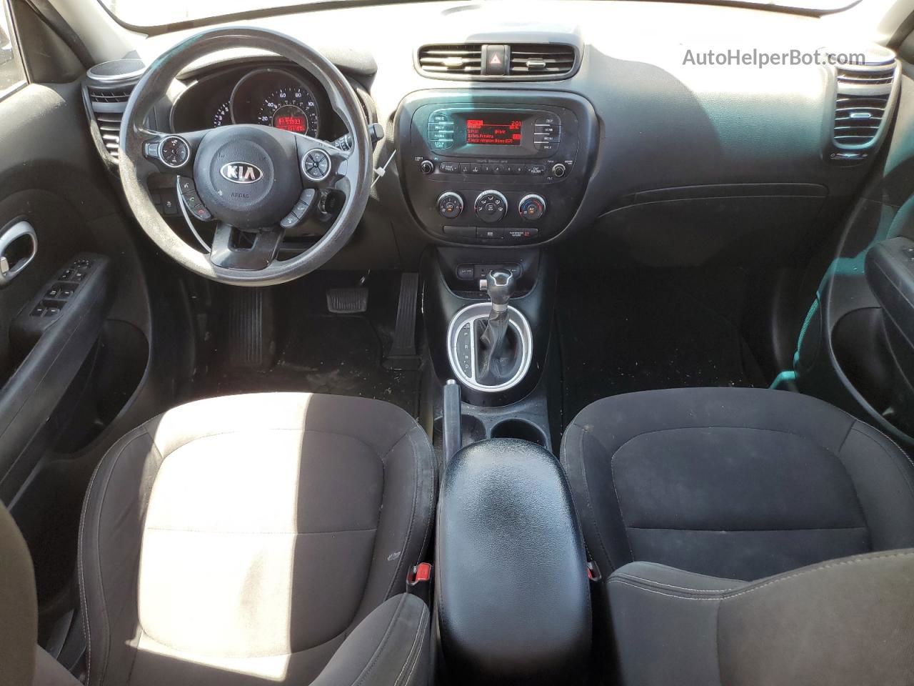 2016 Kia Soul  Черный vin: KNDJN2A29G7328326