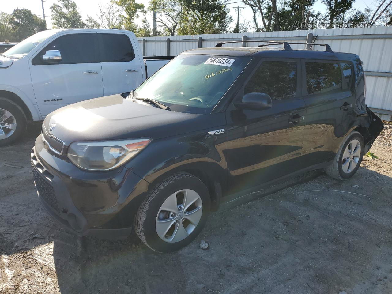 2016 Kia Soul  Black vin: KNDJN2A29G7347880