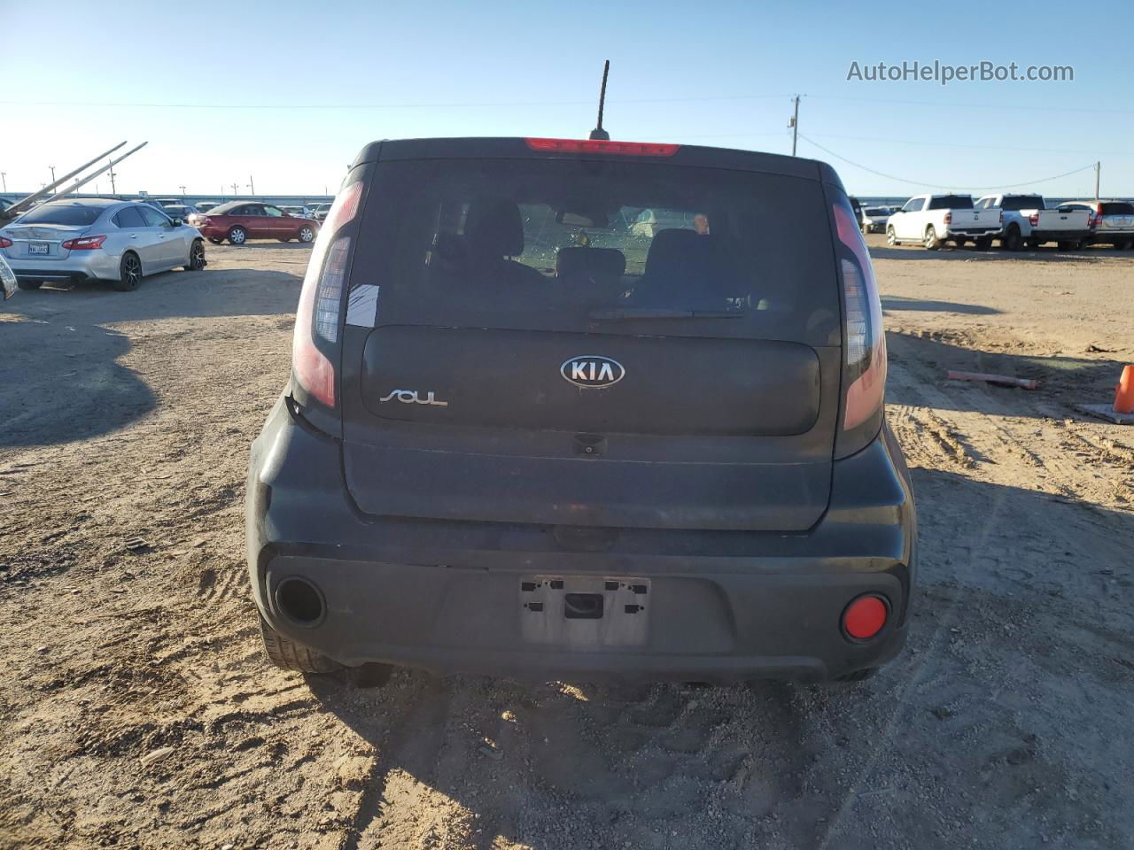 2019 Kia Soul  Black vin: KNDJN2A29K7914257