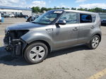 2016 Kia Soul  Gray vin: KNDJN2A2XG7385702