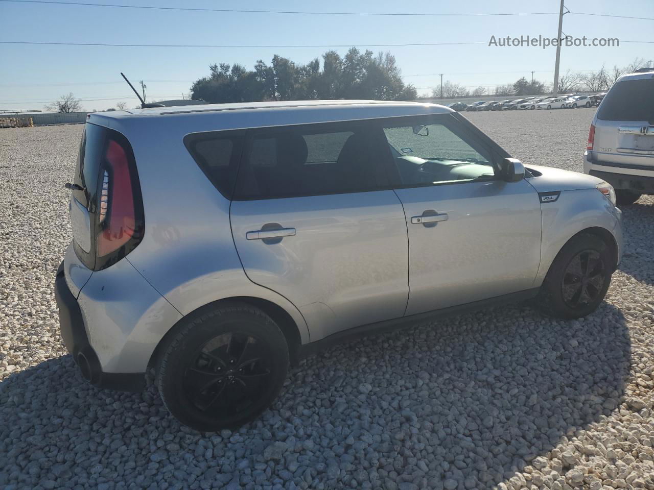 2016 Kia Soul  Silver vin: KNDJN2A2XG7832500