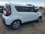 2016 Kia Soul  White vin: KNDJN2A2XG7866694