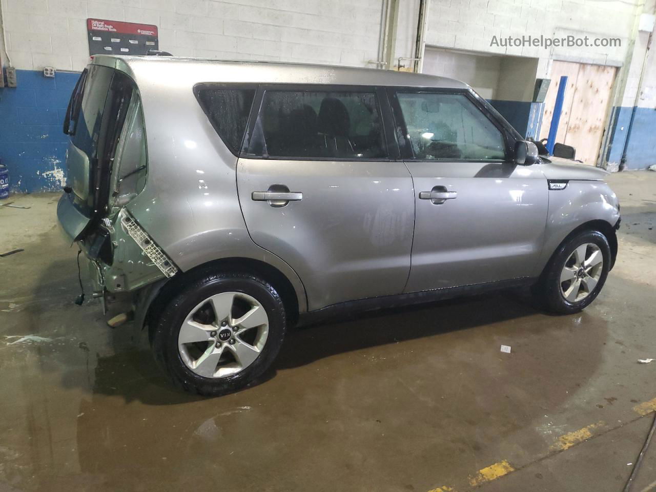 2019 Kia Soul  Gray vin: KNDJN2A2XK7656458
