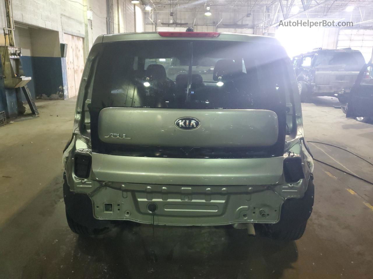 2019 Kia Soul  Gray vin: KNDJN2A2XK7656458