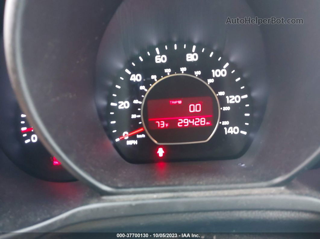 2019 Kia Soul Silver vin: KNDJN2A2XK7693624