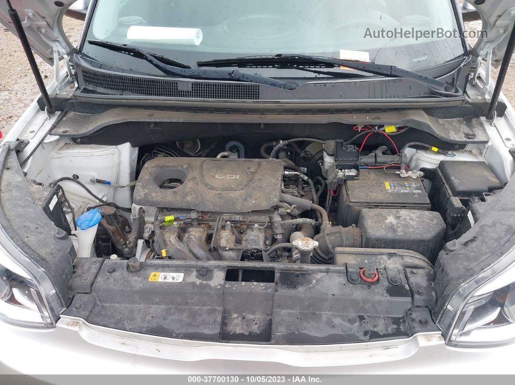 2019 Kia Soul Silver vin: KNDJN2A2XK7693624