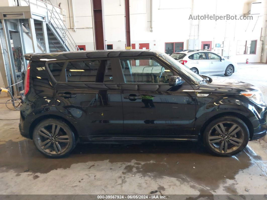 2016 Kia Soul + Black vin: KNDJP3A51G7351285