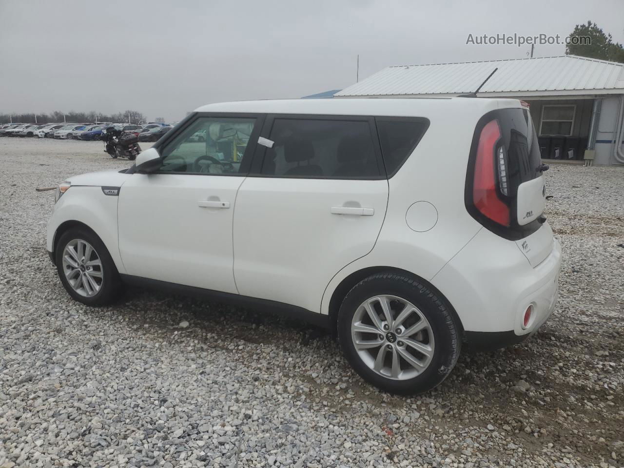 2019 Kia Soul + White vin: KNDJP3A51K7025785