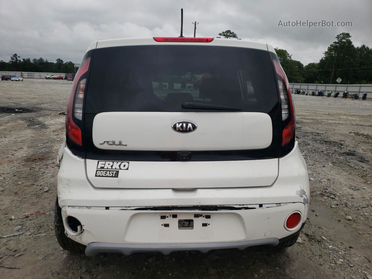 2019 Kia Soul + White vin: KNDJP3A51K7915963