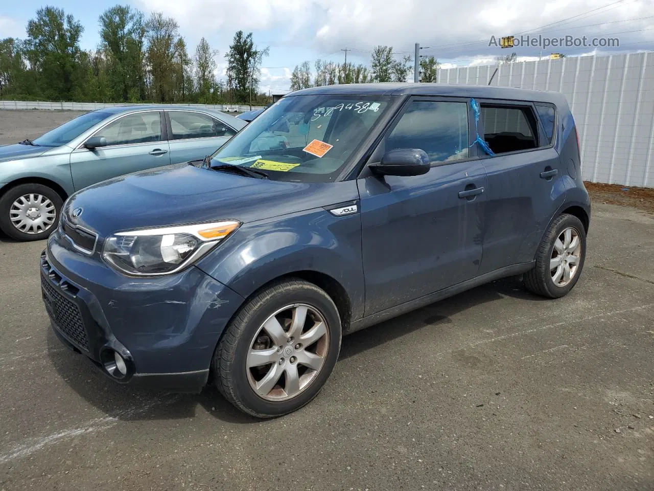 2016 Kia Soul + Blue vin: KNDJP3A52G7261482