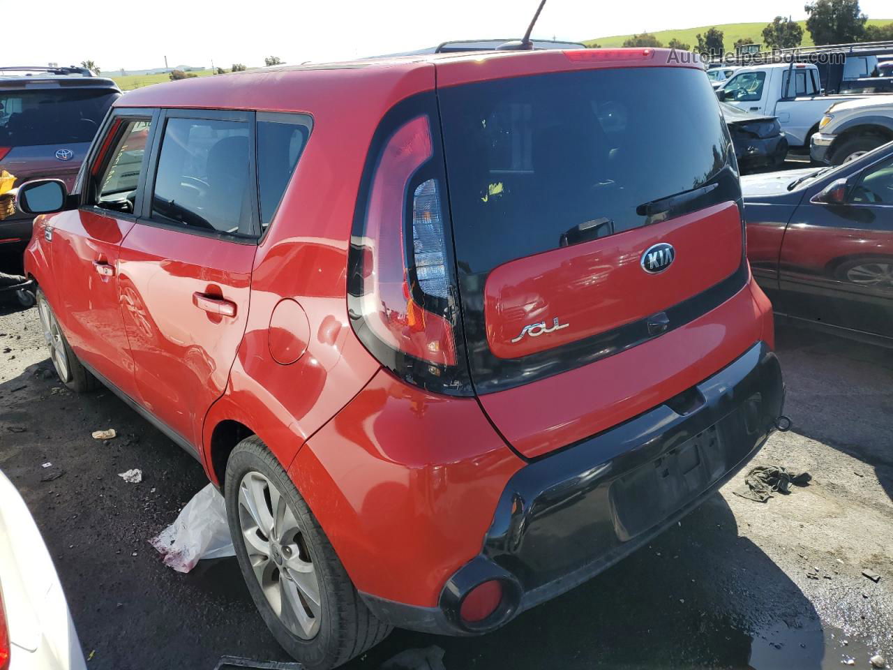 2016 Kia Soul + Red vin: KNDJP3A52G7845865