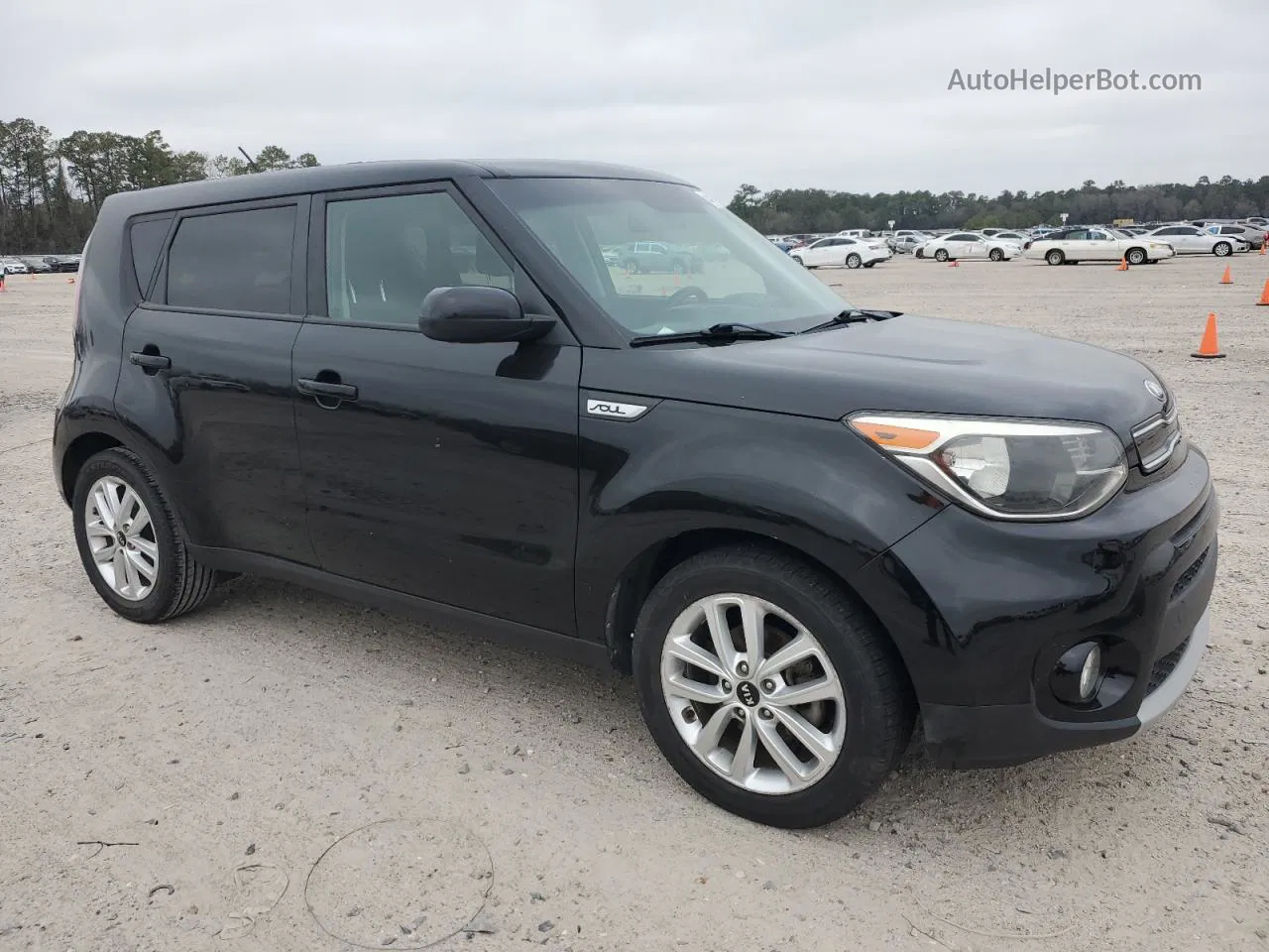 2019 Kia Soul + Black vin: KNDJP3A52K7014830