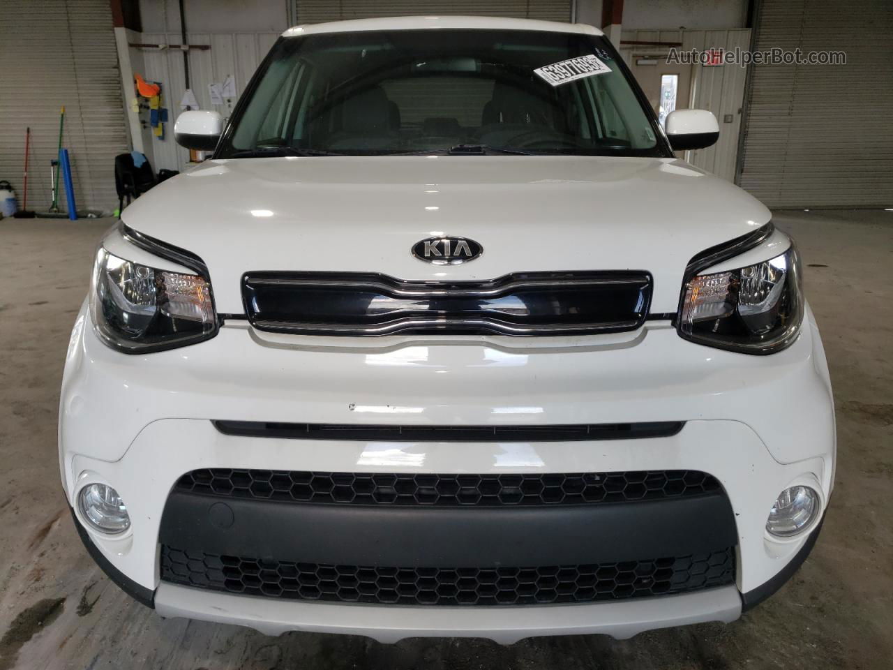 2019 Kia Soul + White vin: KNDJP3A53K7918010