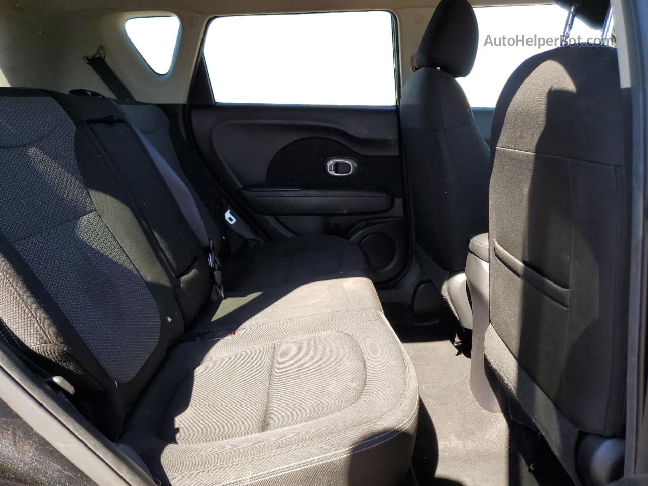 2019 Kia Soul + Black vin: KNDJP3A54K7007667