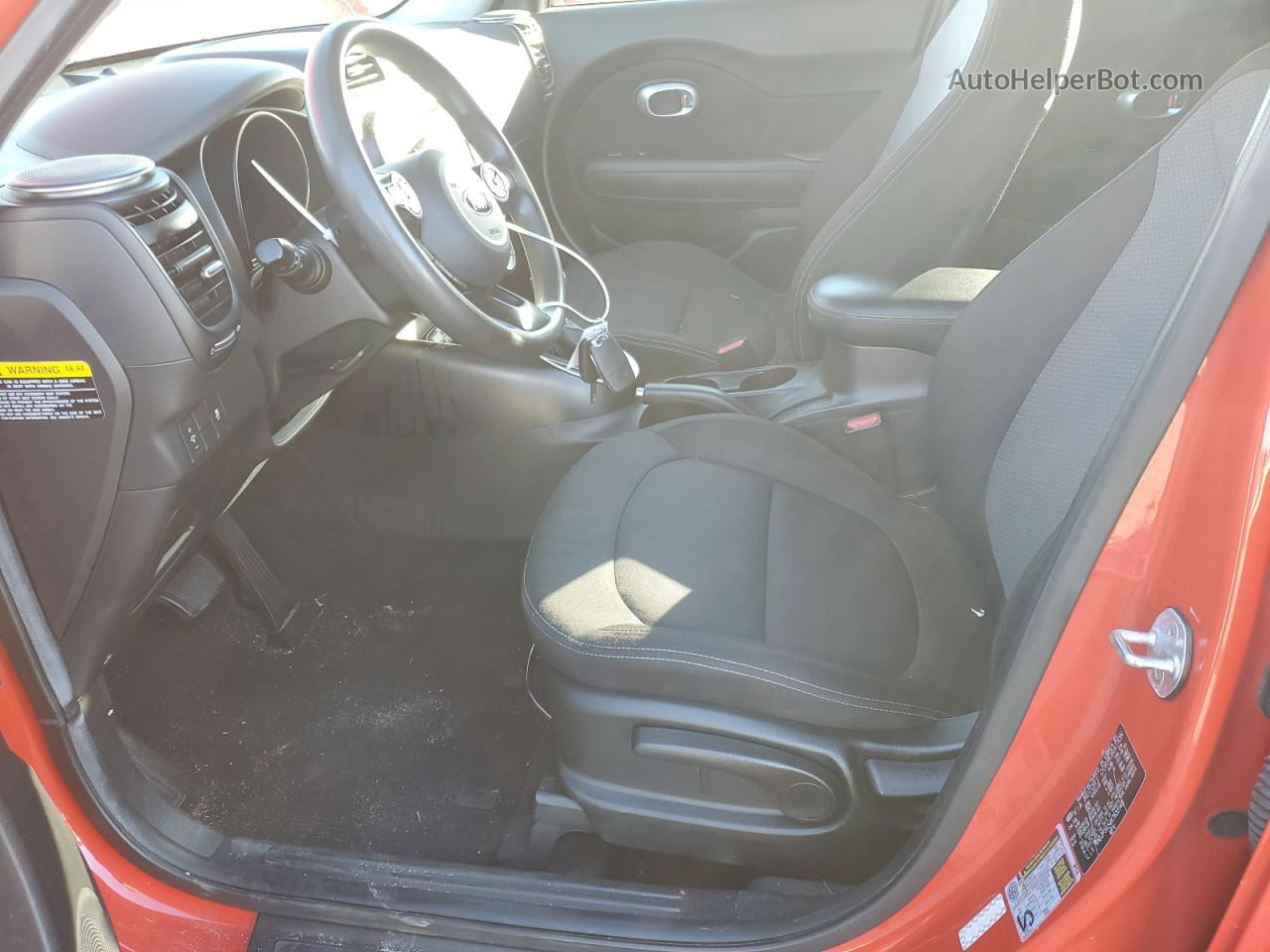 2019 Kia Soul + Red vin: KNDJP3A54K7632148