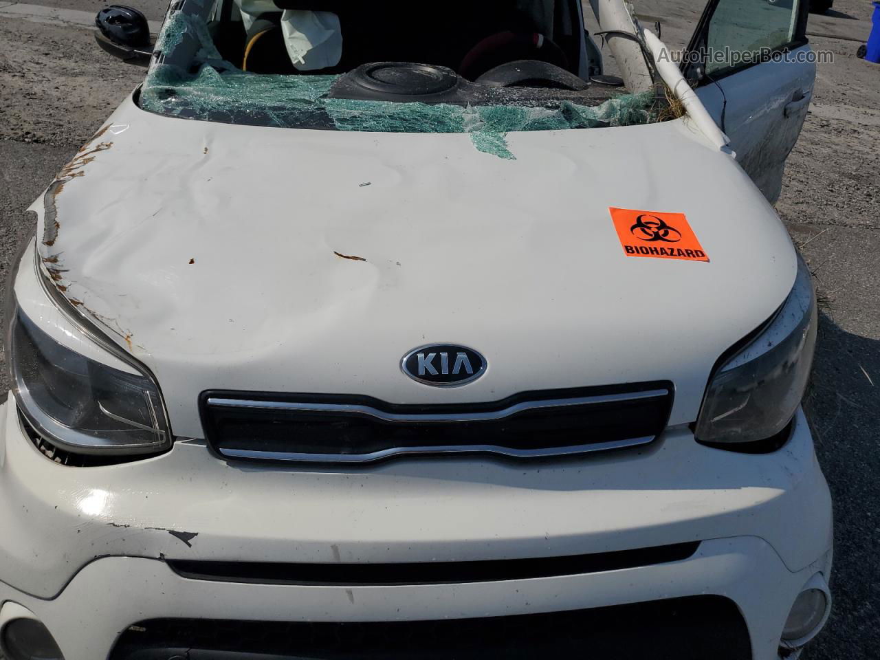 2019 Kia Soul + White vin: KNDJP3A54K7655591
