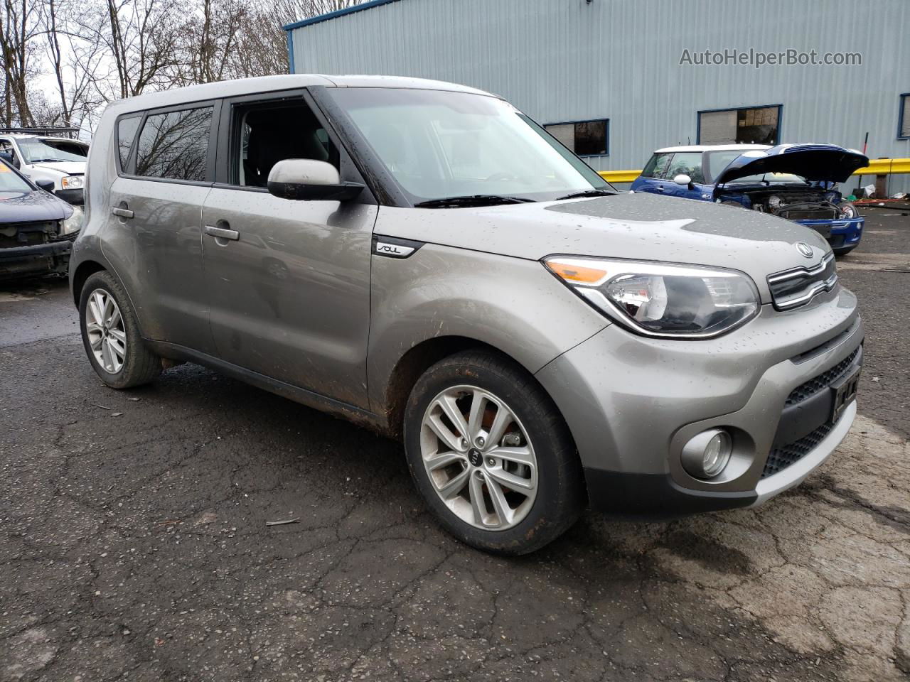 2019 Kia Soul + Gray vin: KNDJP3A55K7008049