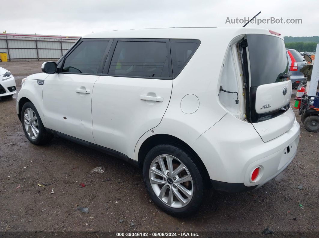 2019 Kia Soul + White vin: KNDJP3A55K7692665