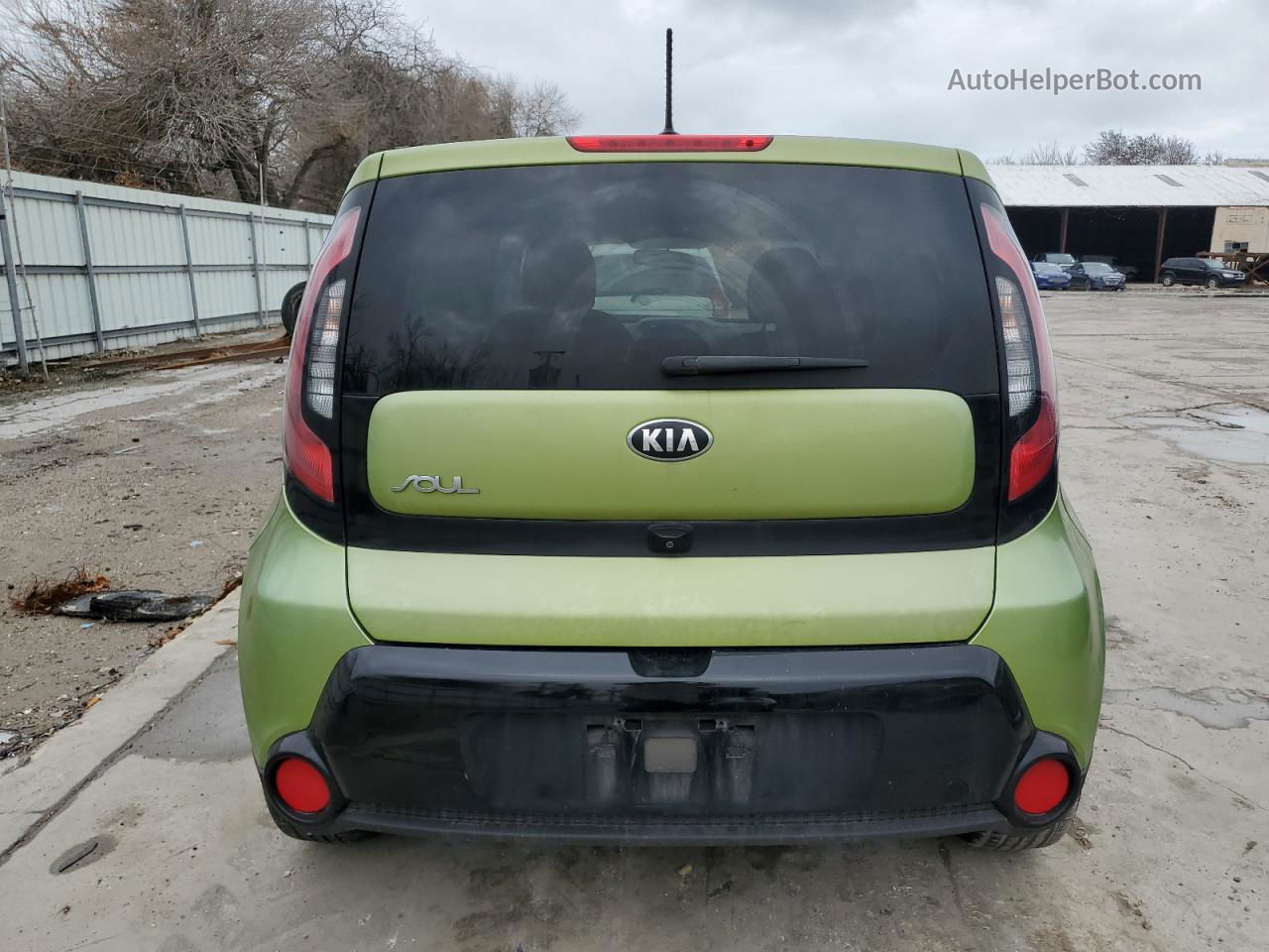 2016 Kia Soul + Green vin: KNDJP3A56G7841656