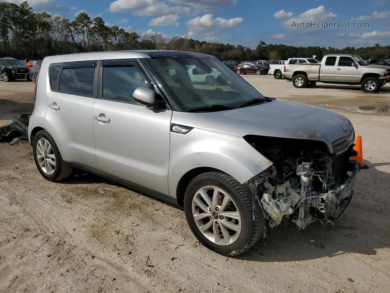 2019 Kia Soul + Silver vin: KNDJP3A56K7019139