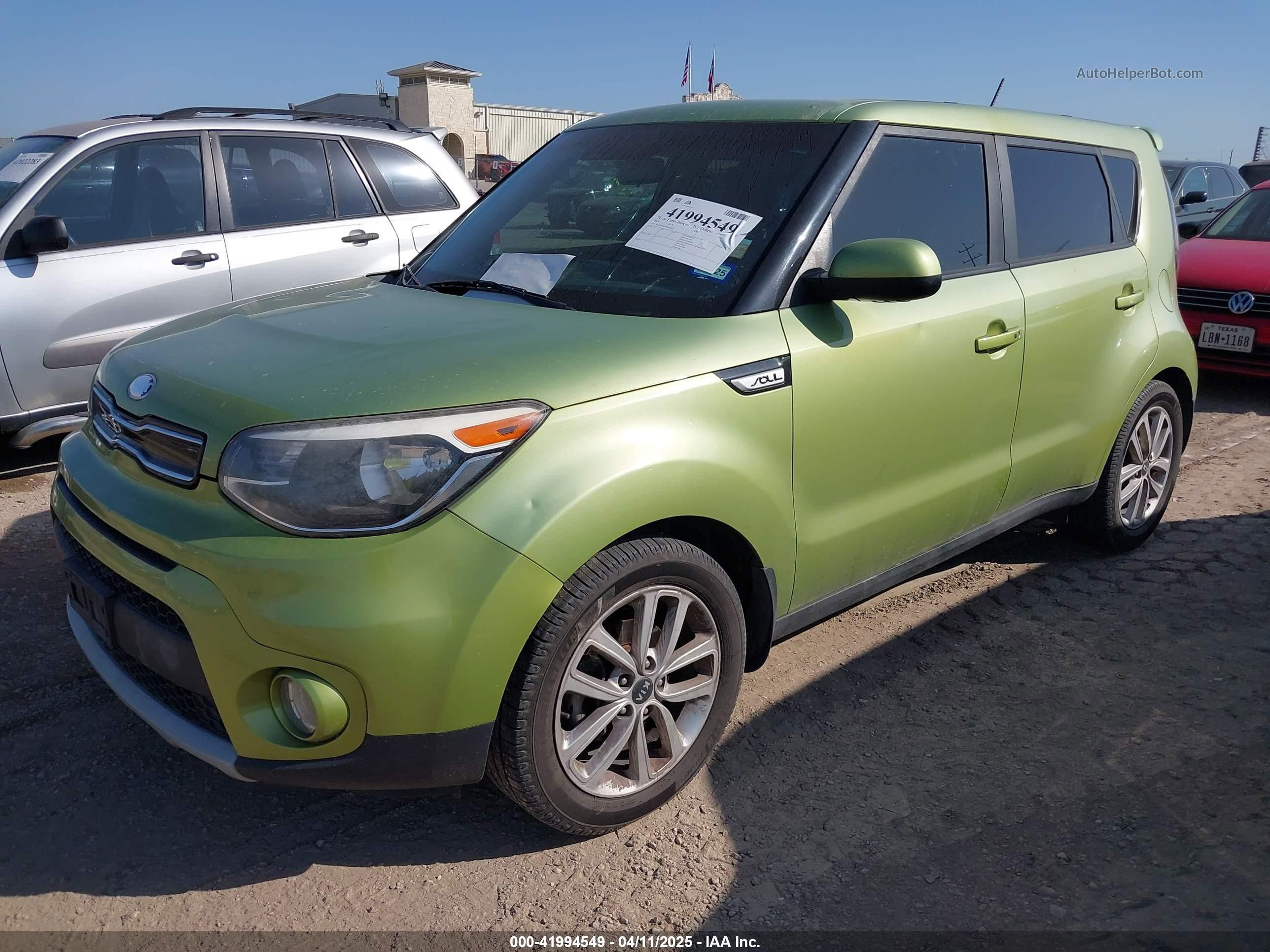 2019 Kia Soul + Green vin: KNDJP3A56K7911035