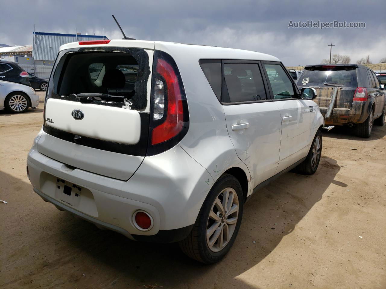 2019 Kia Soul + White vin: KNDJP3A57K7024270